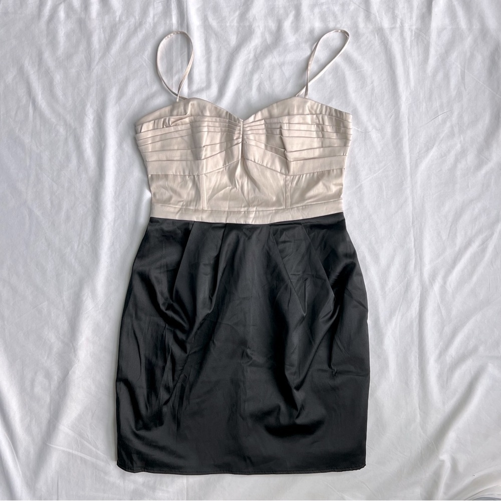 Nwt H&M satin color block convertible strap tube party dress 6 nude & black